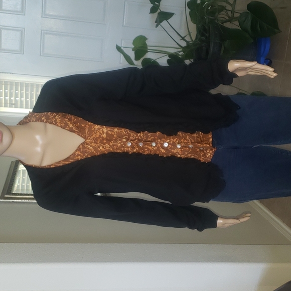 Ann Taylor L silk blend ruffle center soft cozy warm - Picture 1 of 12